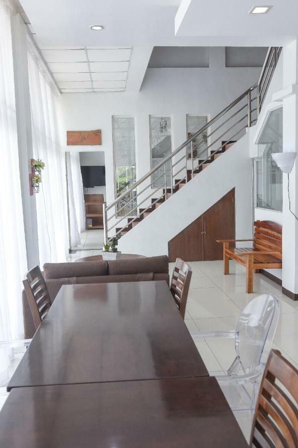 Tiptop Tower Suite Inn Dumaguete City Exterior foto