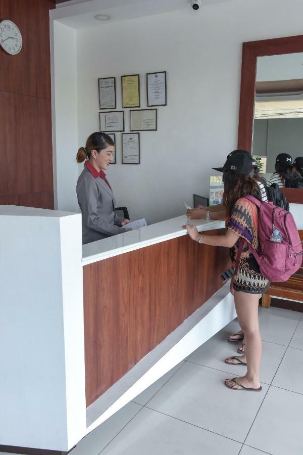 Tiptop Tower Suite Inn Dumaguete City Exterior foto